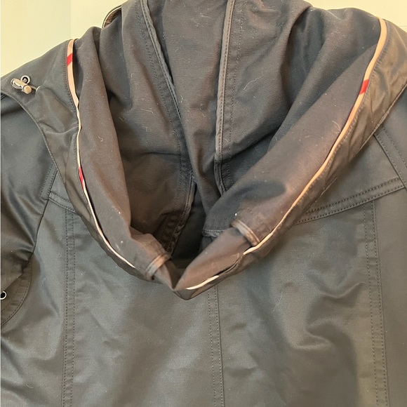 Burberry Bowpark Coat - Picture 11 of 14